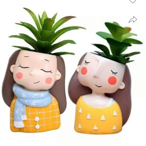 CUTE MUFLER GIRL POT